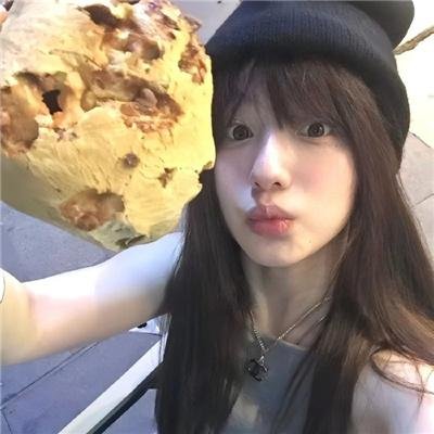 金爪女郎